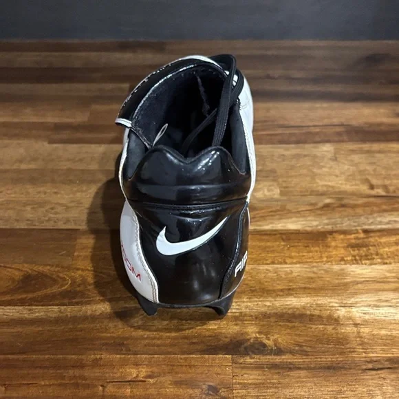 Nike Air Zoom Total 90 Black and White Soccer Cleats - Picture 3 of 7